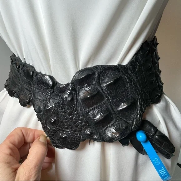 Genuine Alligator Leather Black Tanned Exotic Hornback Hide /Skin - Picture 1 of 16